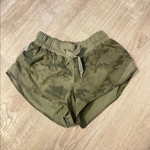 Lululemon Hotty Hot Shorts